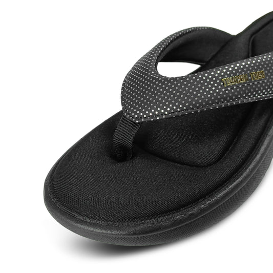 Plush Women’s Comfort Flip-Flops – Black
