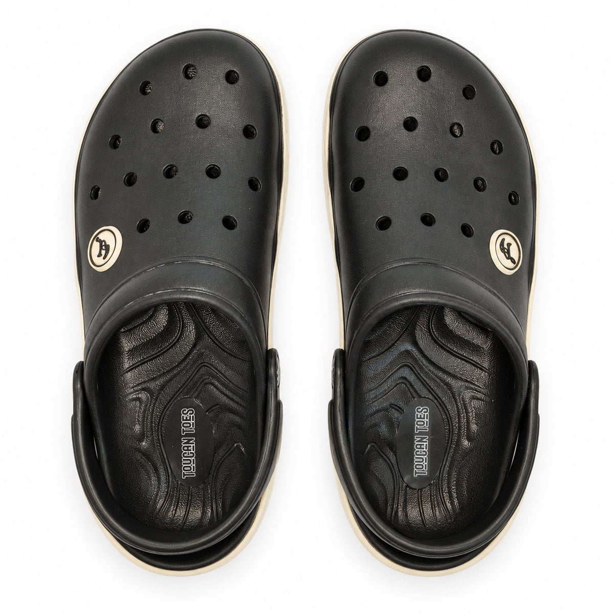 Frank men’s clogs black, top view pair