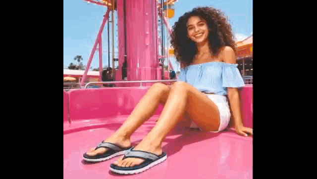 Breeze Women’s Comfort Flip-Flops – Navy GIF